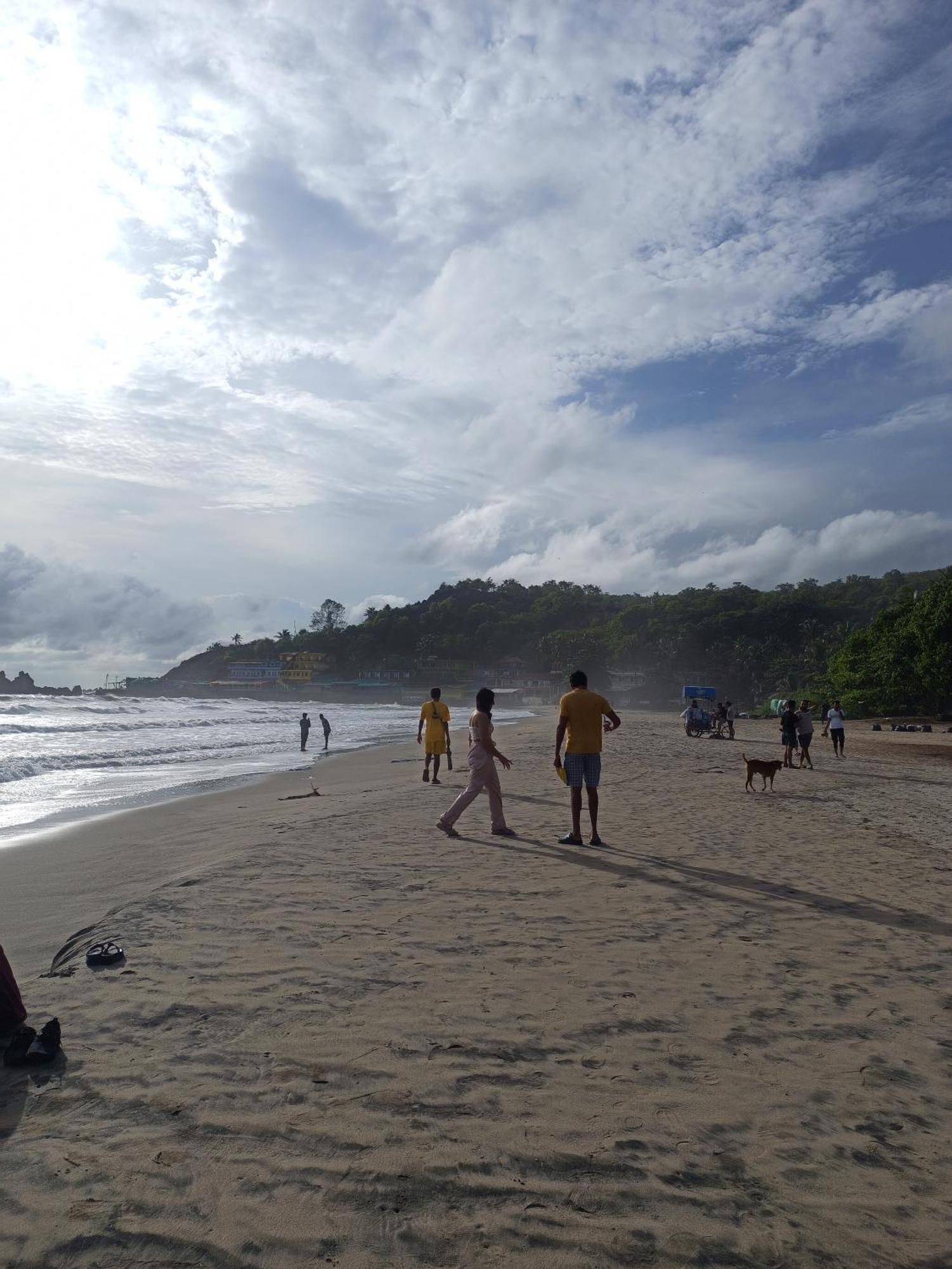Om Ganesh Naik Guest House Arambol Bagian luar foto